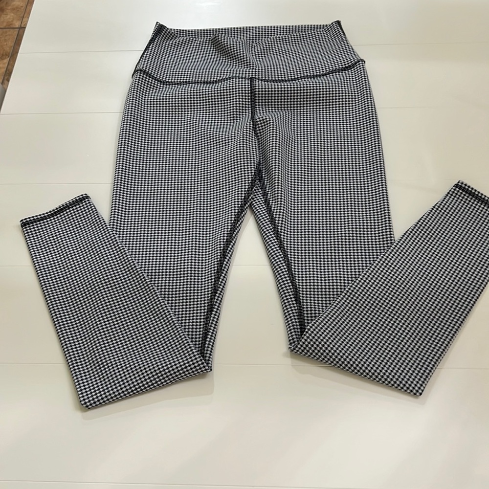 Alo yoga leggins - Picture 5 of 15